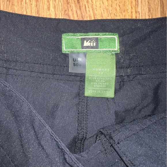 REI Skirt - Picture 4 of 5